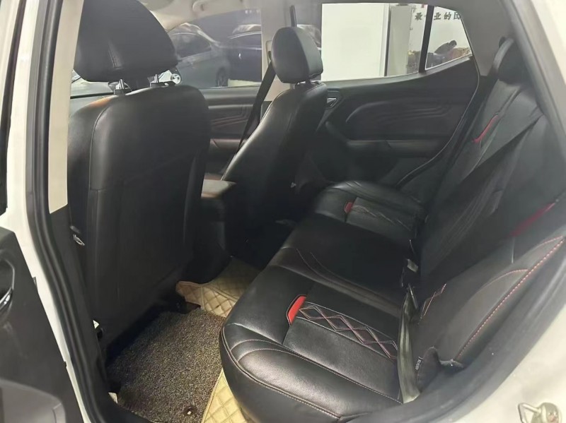 曲靖18年东南汽车DX35