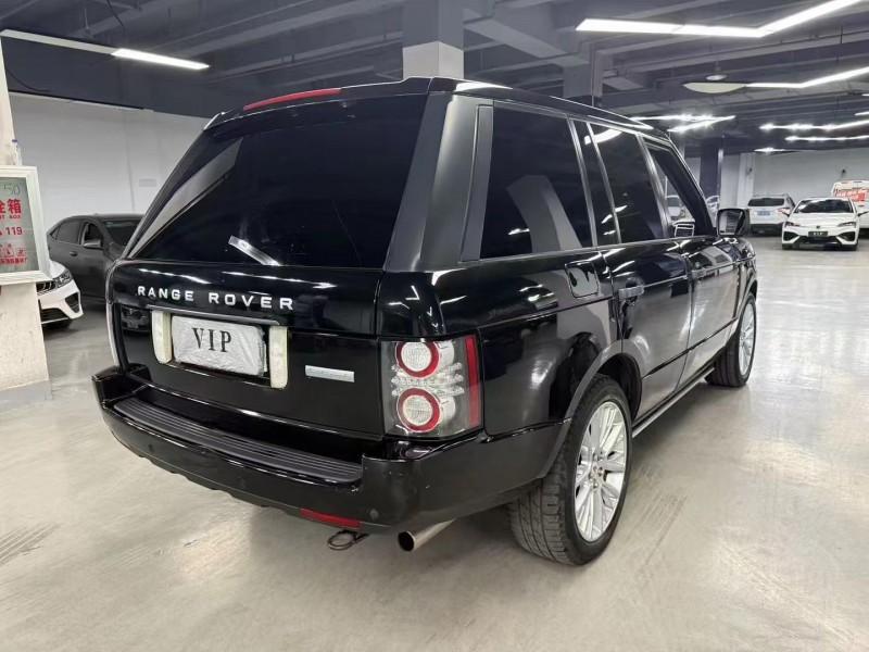 曲靖12年路虎揽胜8