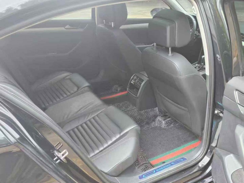 枣庄19年大众迈腾7