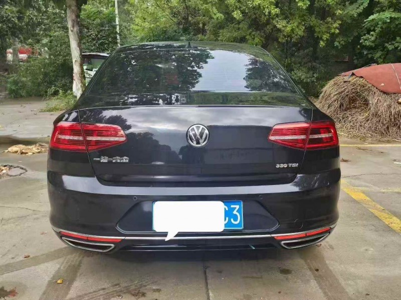 枣庄19年大众迈腾9