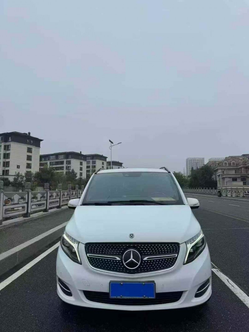 潍坊18年奔驰V1