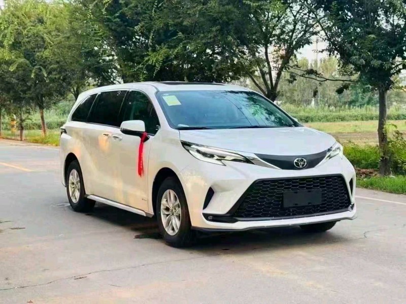 南京25年丰田格瑞维亚2