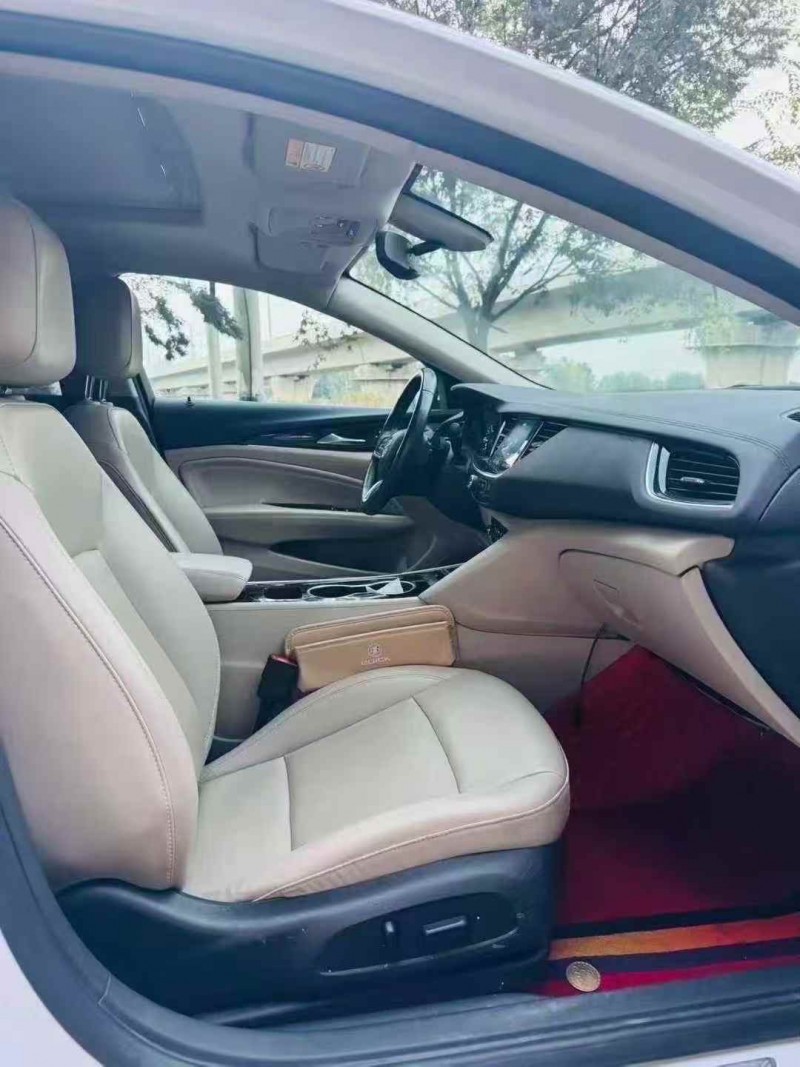 南京21年别克君威4