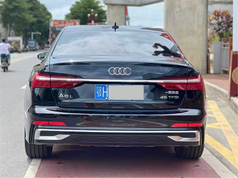 深圳25年奥迪A6L9