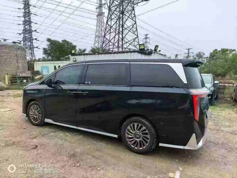 济宁24年传祺M87