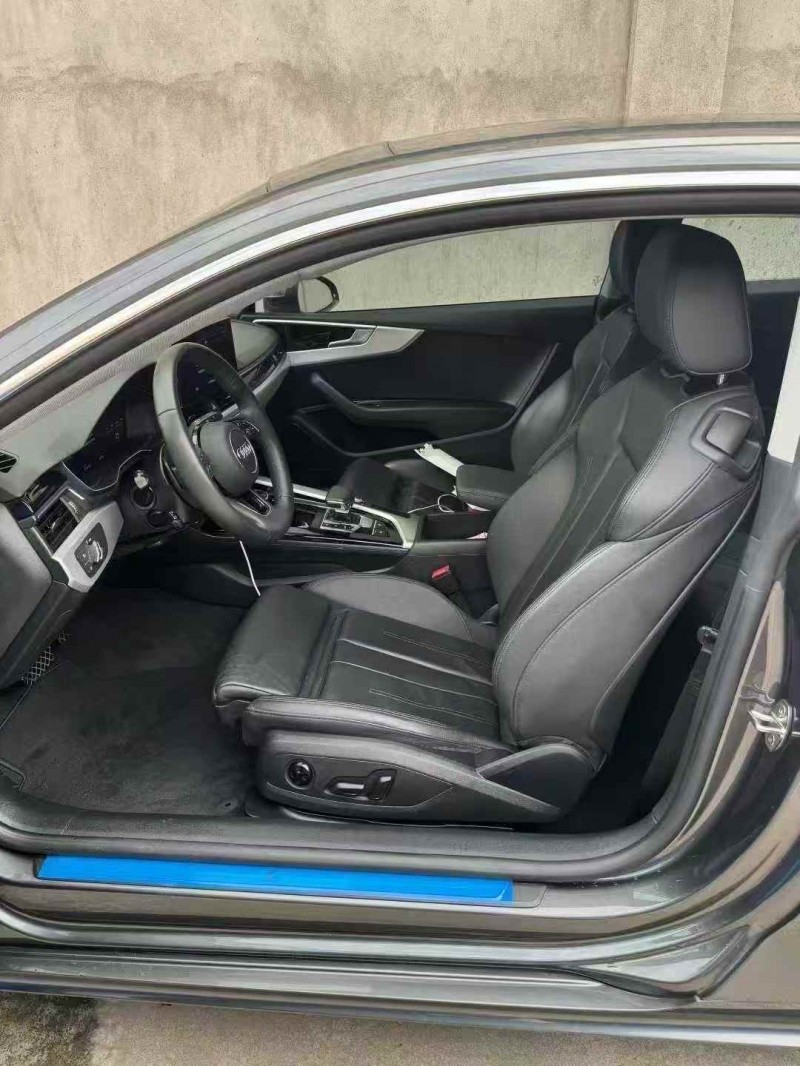 嘉兴24年奥迪A55