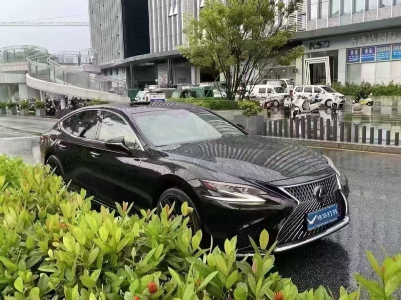 深圳19年雷克萨斯LS2