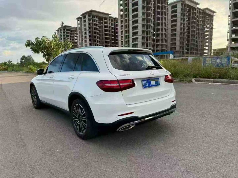 北海18年奔驰GLC7