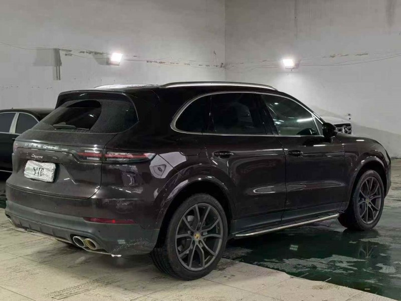 石家庄21年保时捷卡宴8