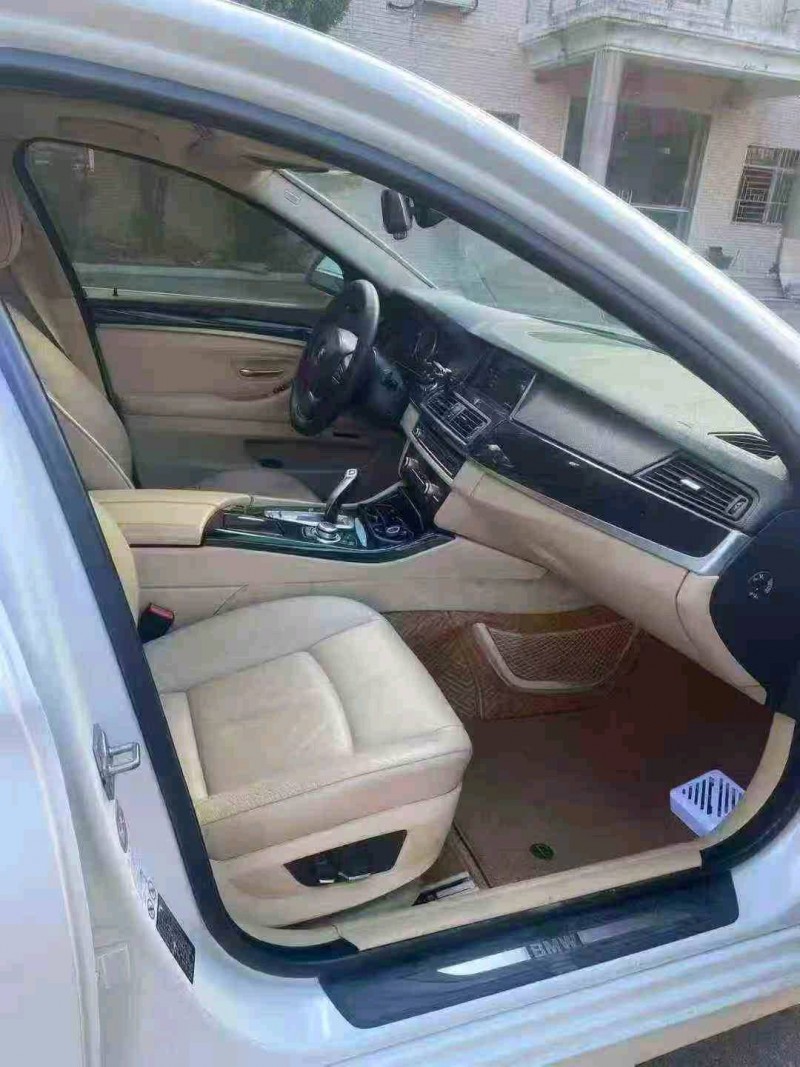 厦门12年宝马5系9