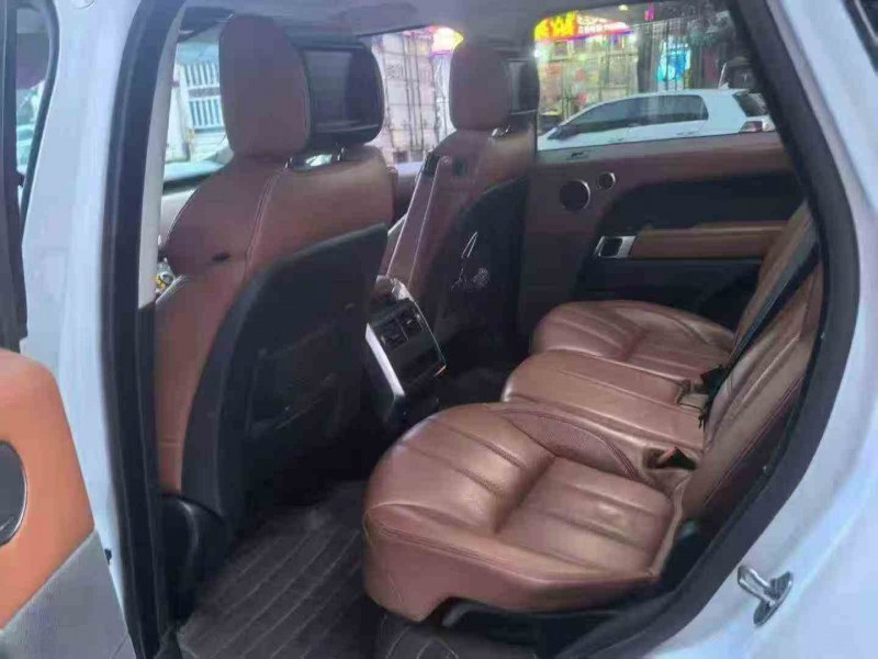 莆田14年路虎揽胜运动4