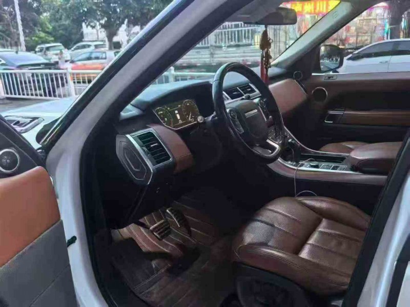 莆田14年路虎揽胜运动5