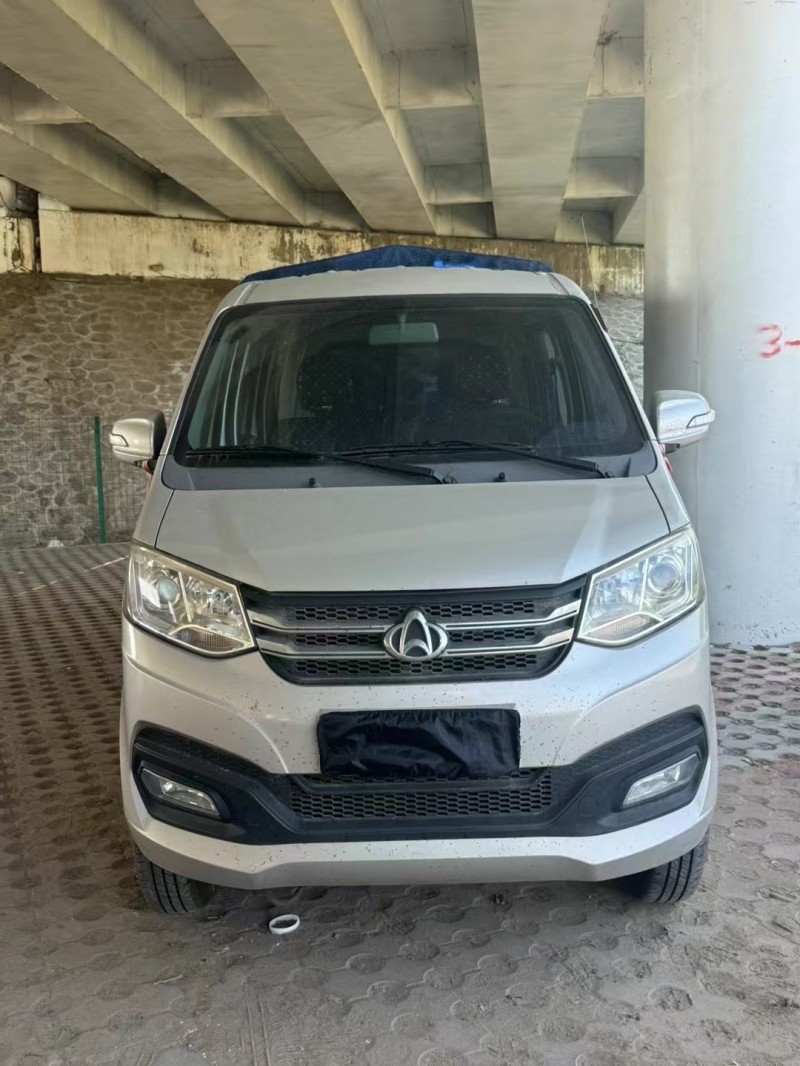 松原22年长安汽车跨越1