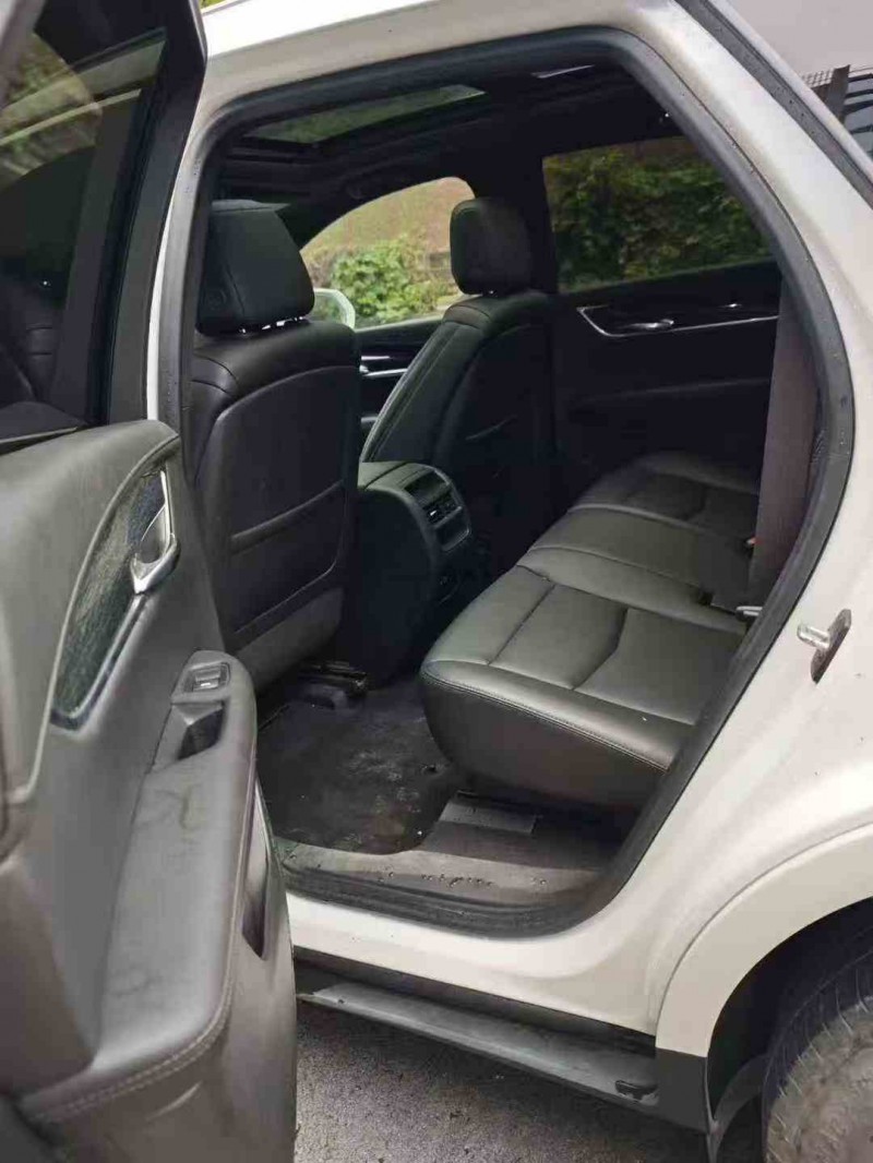 重庆21年凯迪拉克XT56