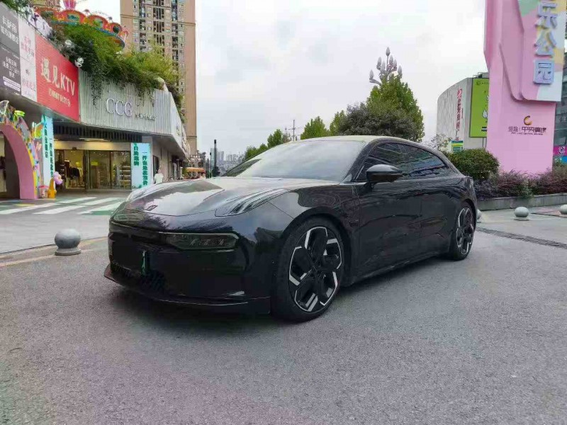 重庆23年极氪汽车0013