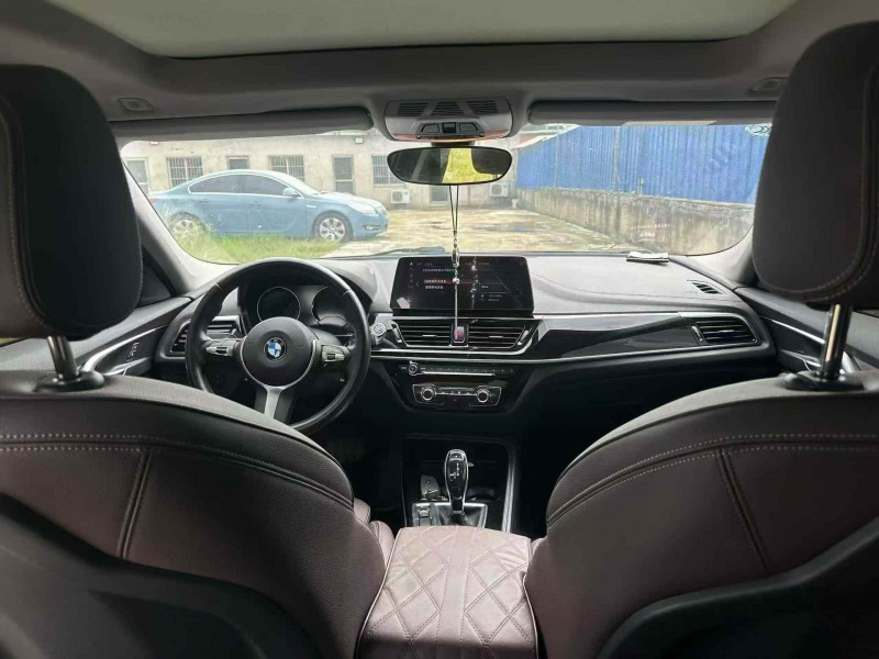 淮安22年宝马1系4