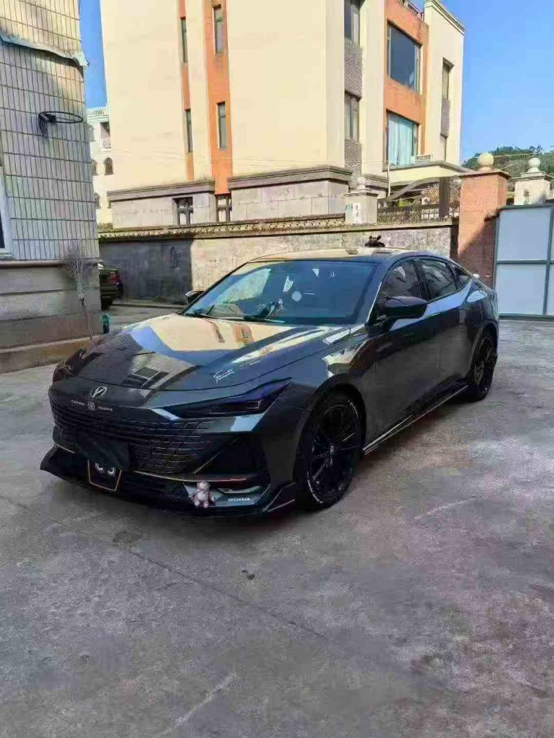 厦门24年长安汽车UNI3