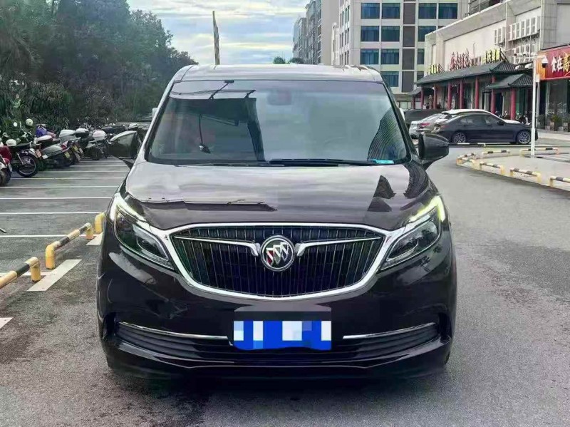 深圳20年别克GL81