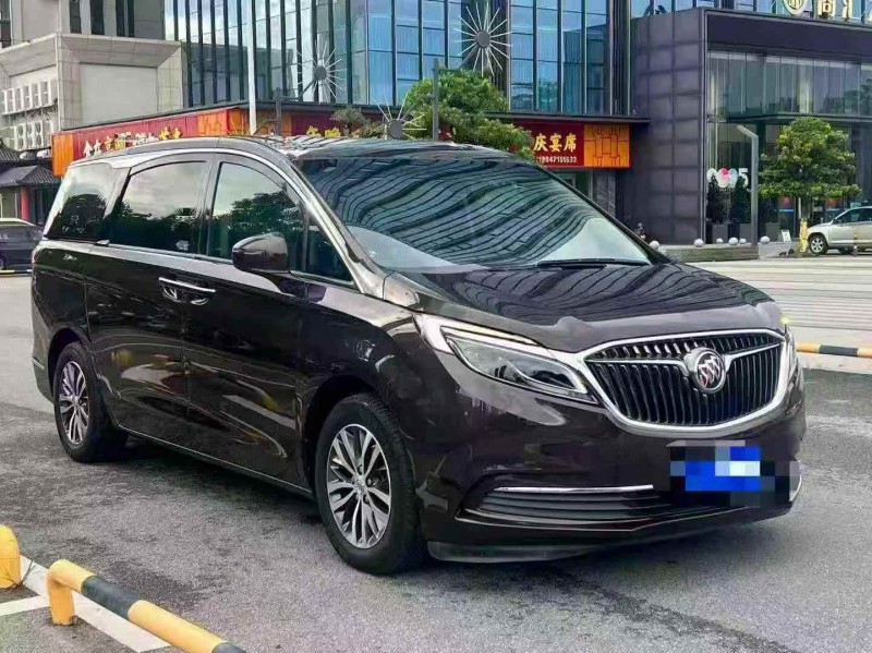 深圳20年别克GL82