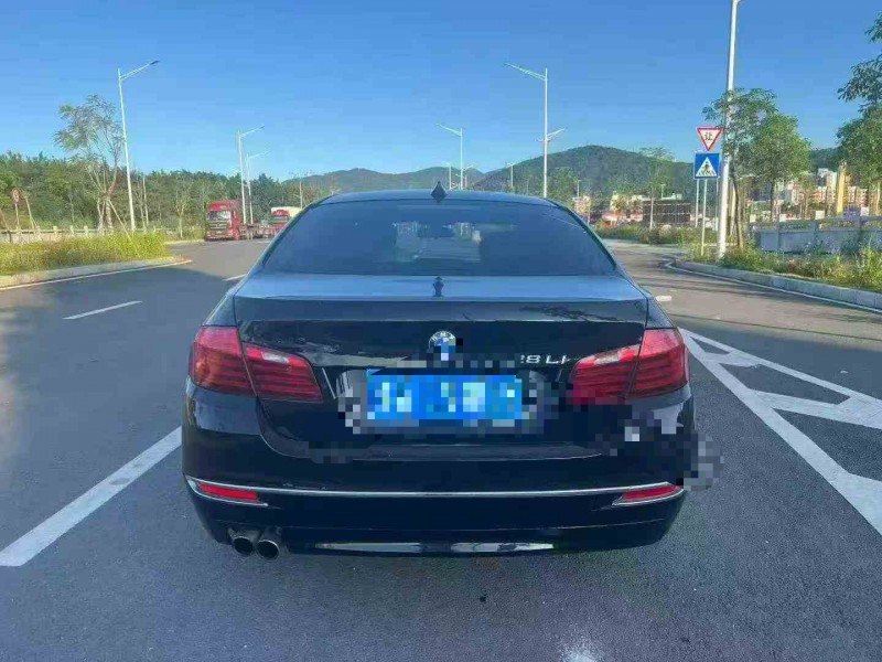 佛山15年宝马5系9