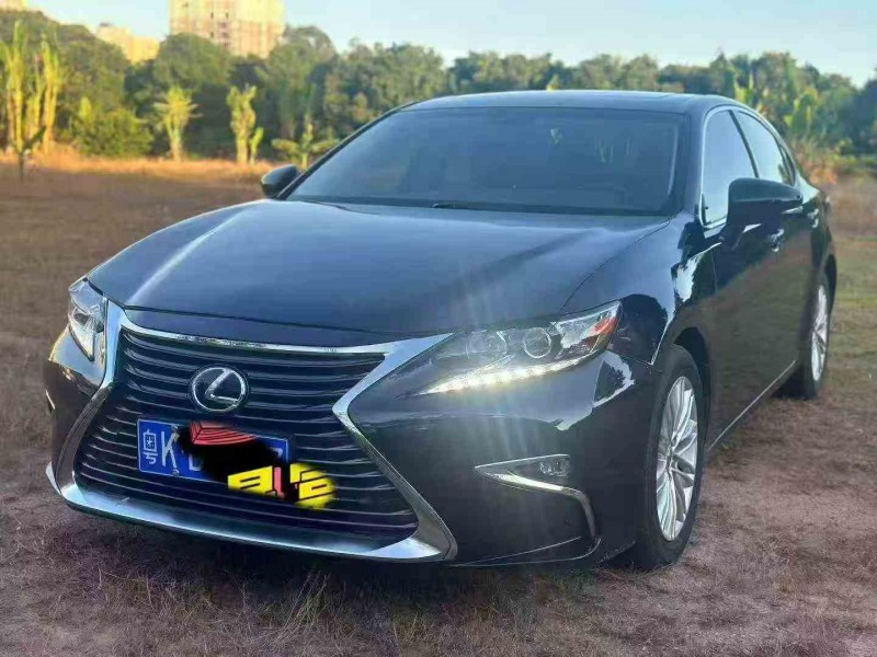 深圳16年雷克萨斯ES2
