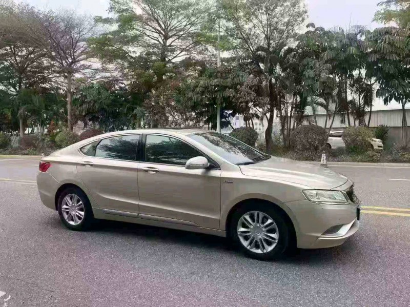 珠海16年吉利博瑞2