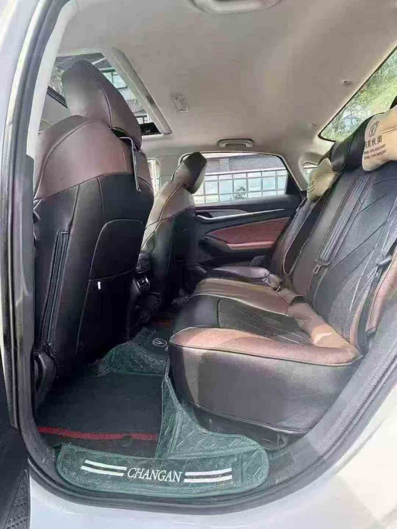 珠海25年长安汽车逸动9