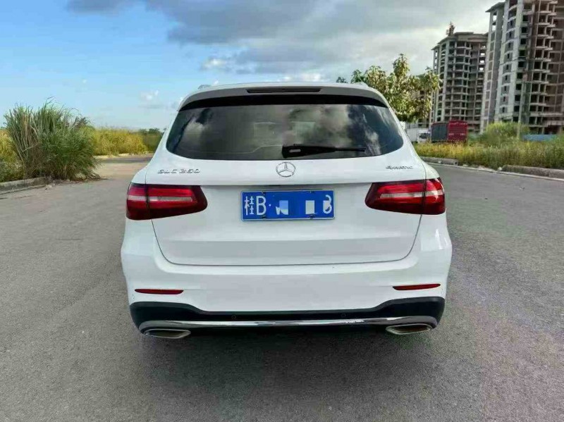 北海18年奔驰GLC9