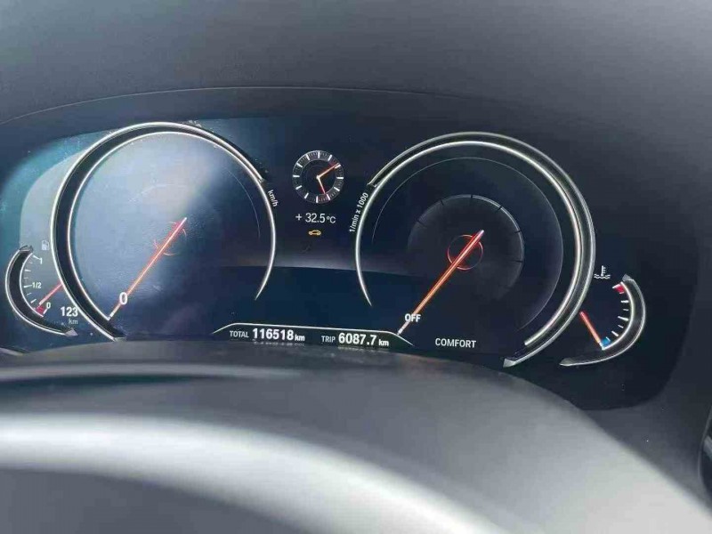 贵港19年宝马7系5