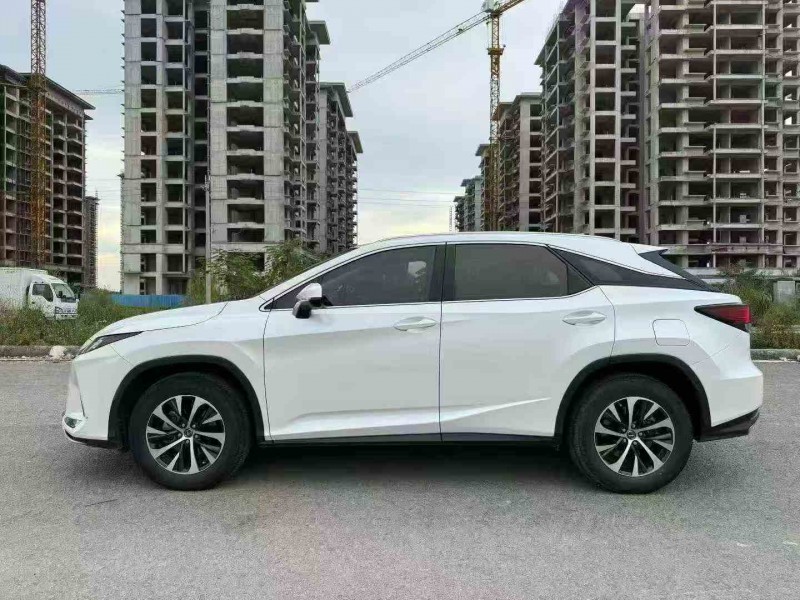 桂林20年雷克萨斯RX6
