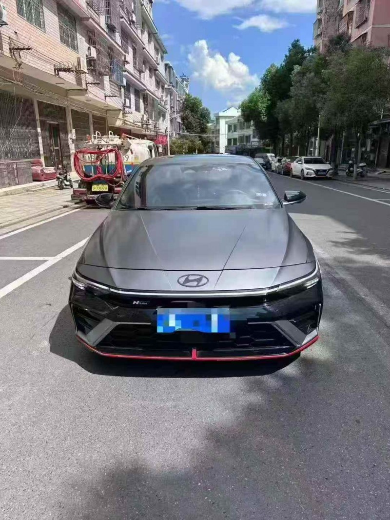 衡阳23年现代伊兰特1