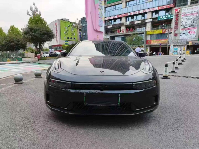 重庆23年极氪汽车0011