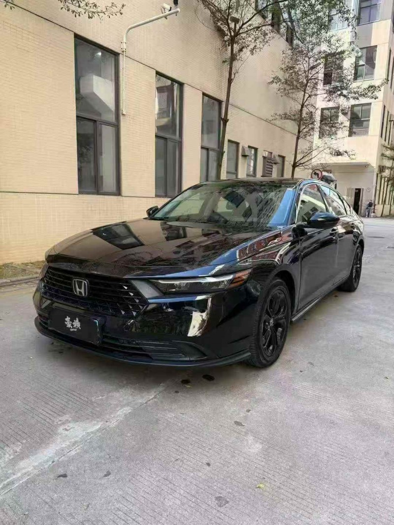 韶关25年本田雅阁3