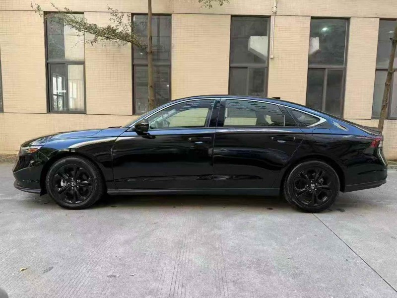 韶关25年本田雅阁8