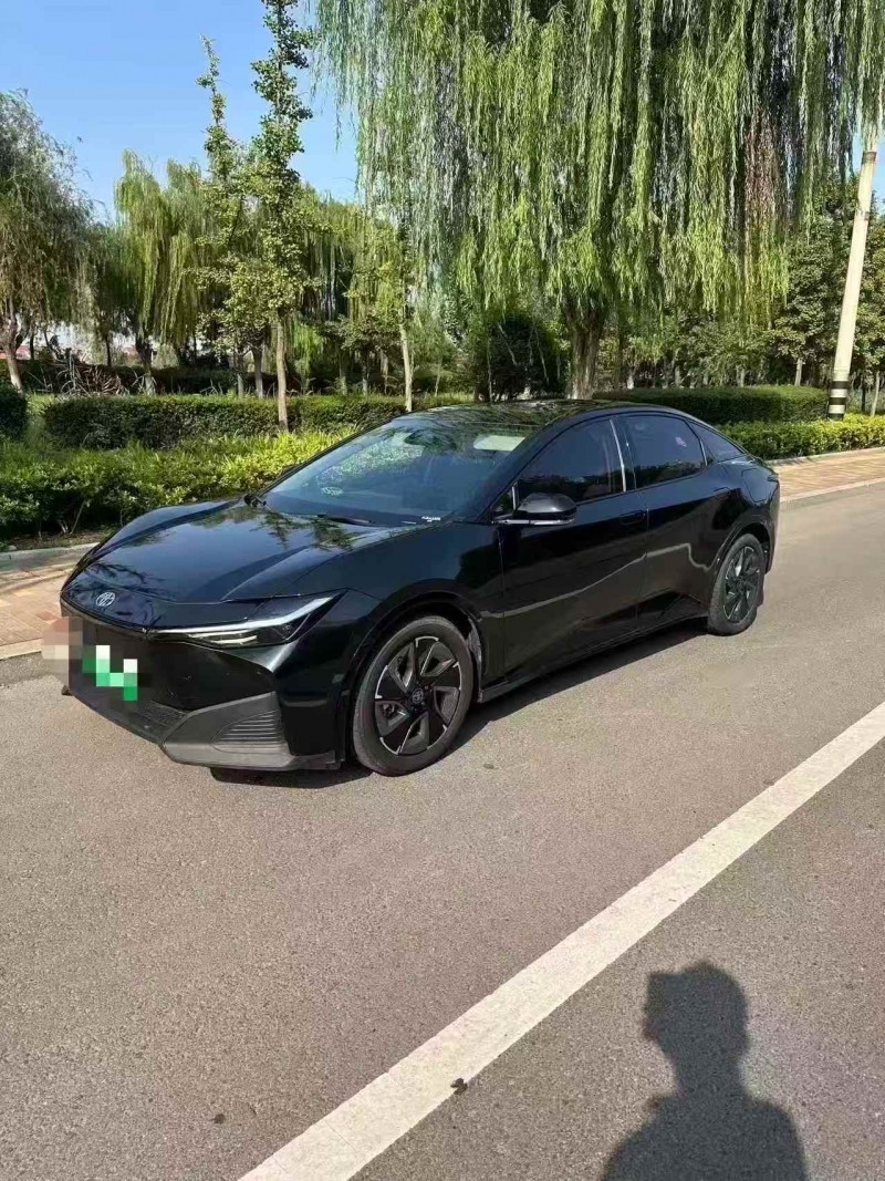 枣庄25年丰田BZ3Pro3