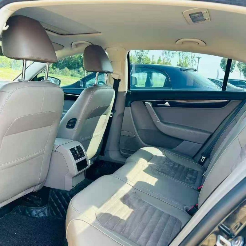 青岛16年大众迈腾7