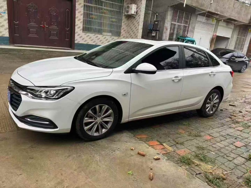 安庆22年雪佛兰科鲁泽3