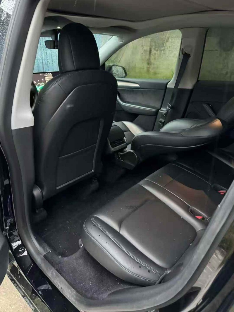 济宁22年特斯拉MODEL Y6