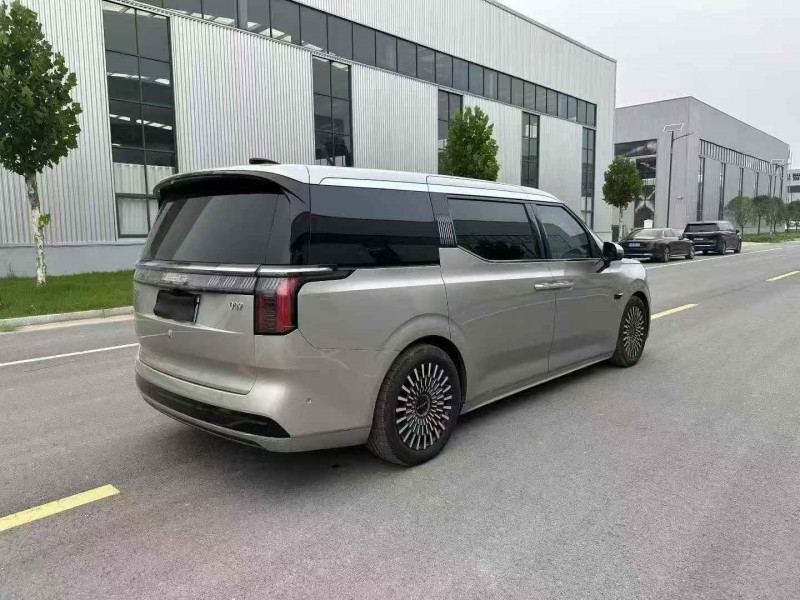 潍坊23年极氪汽车0098