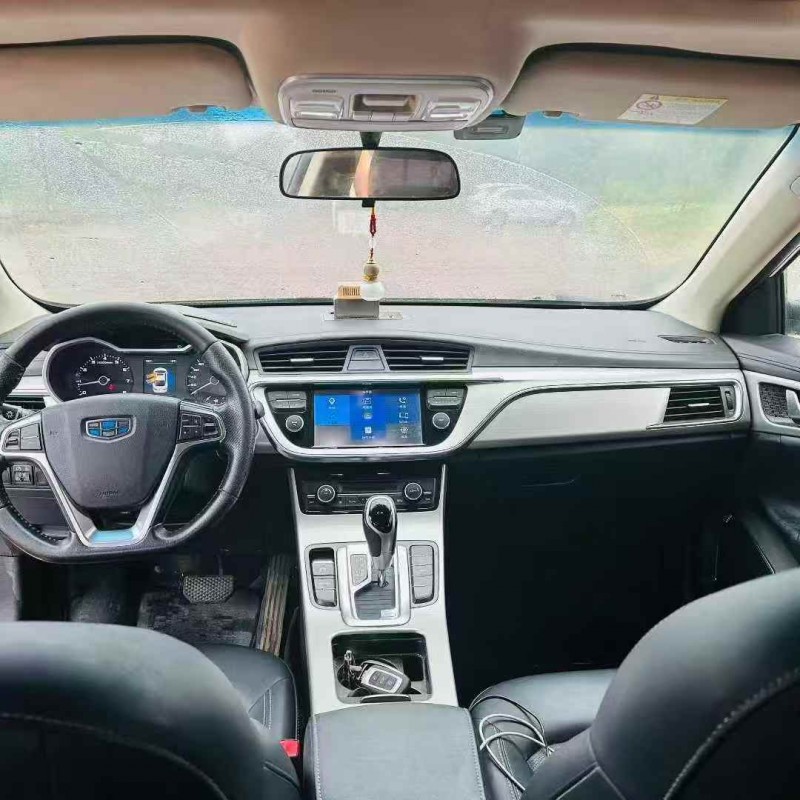 烟台17年吉利帝豪4