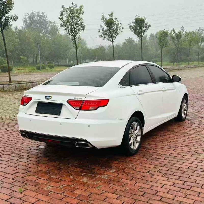 烟台17年吉利帝豪8