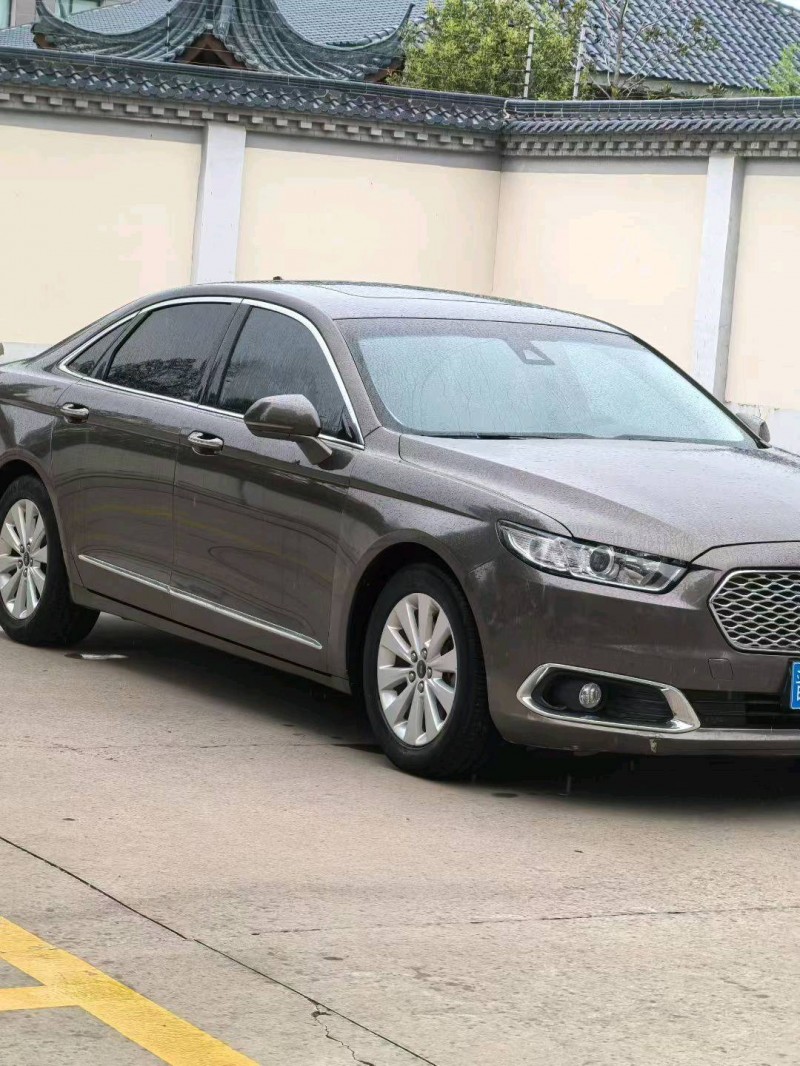 运城17年福特金牛座4