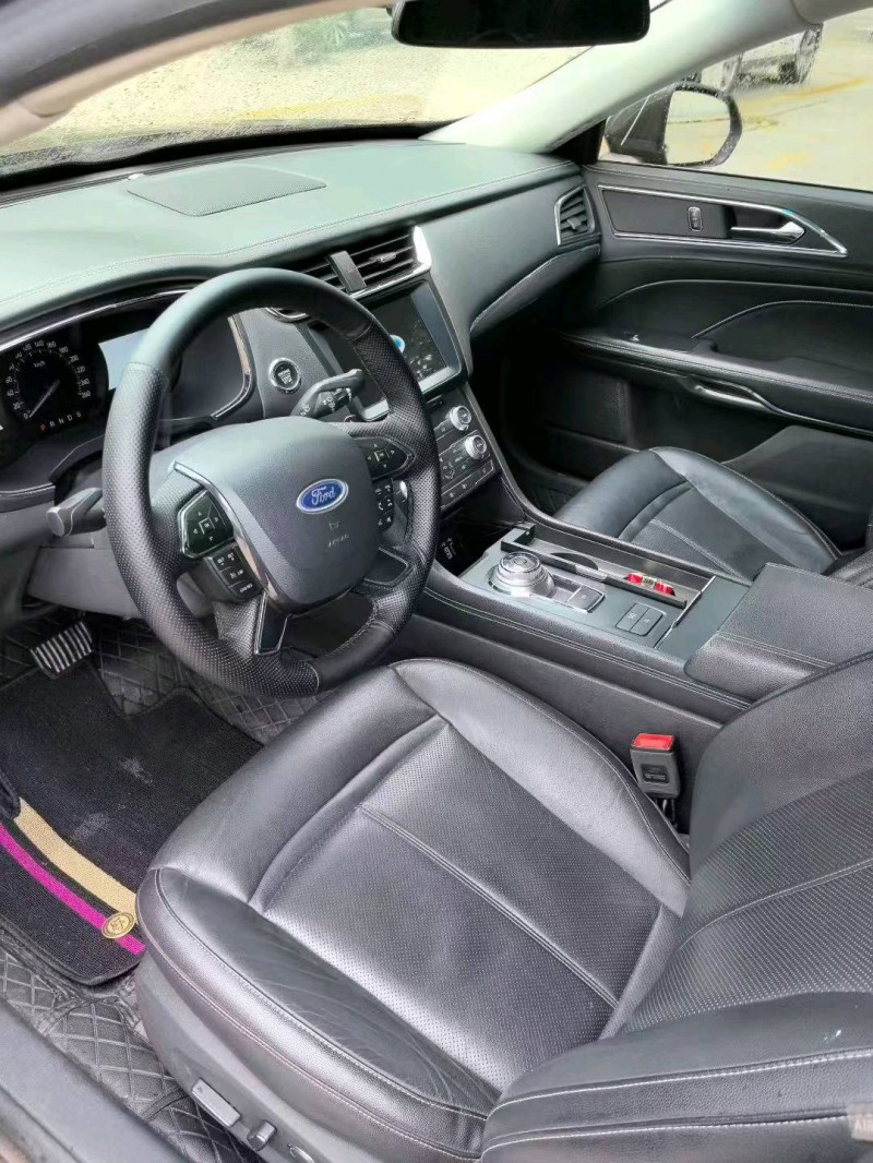 运城17年福特金牛座6