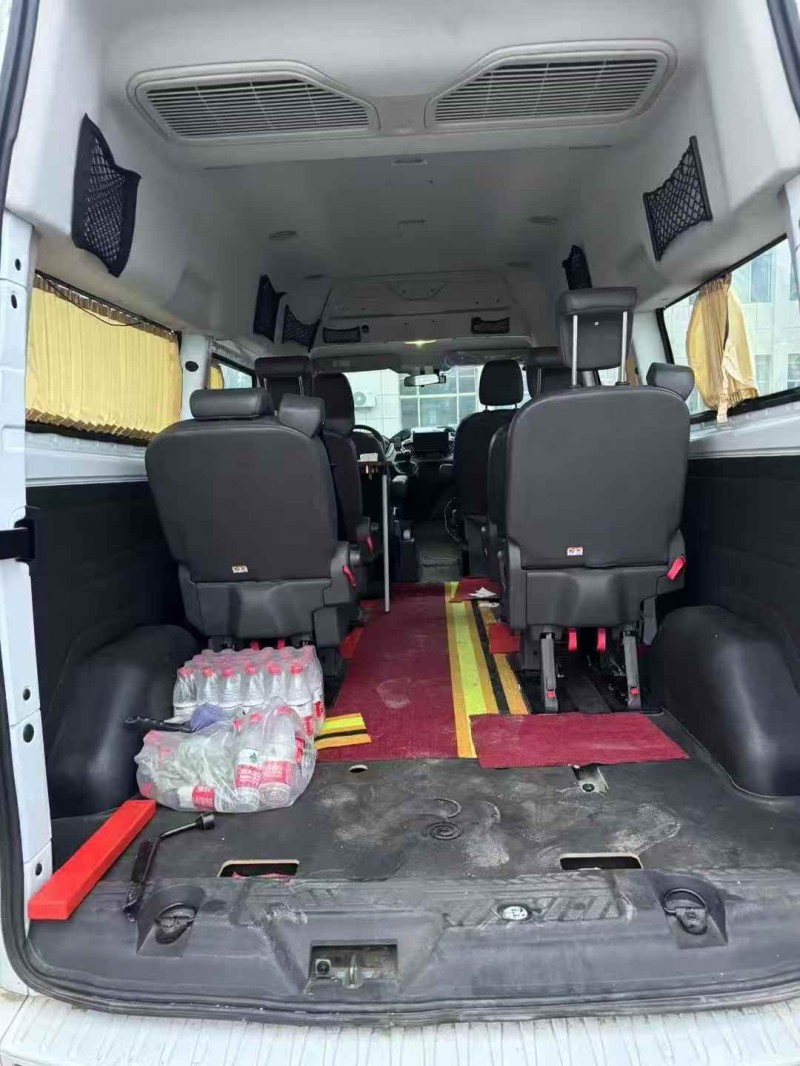 蚌埠20年福特全顺8