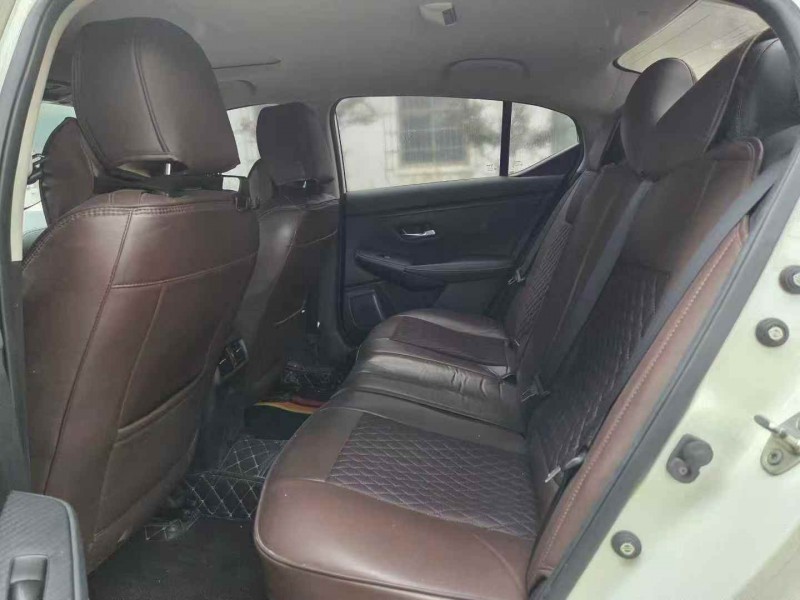 开封22年日产轩逸7