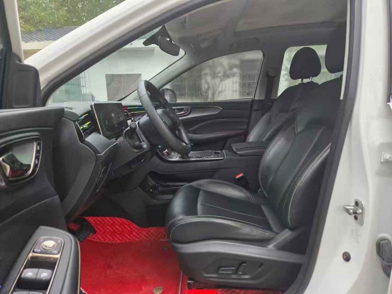 鹤壁21年荣威RX55