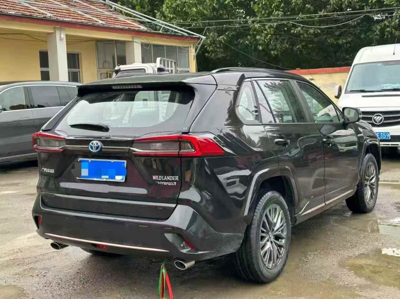 淄博25年丰田威兰达4