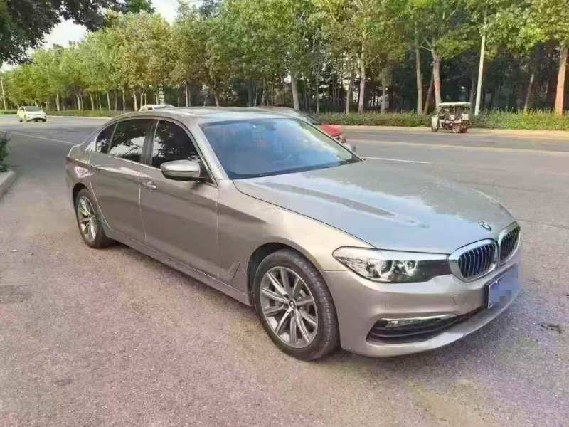 潍坊17年宝马5系3