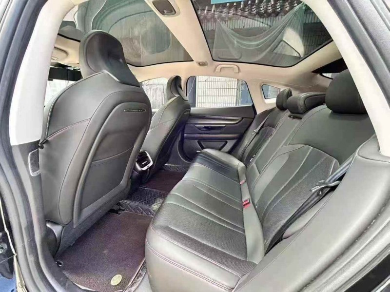 金华22年小鹏汽车p76