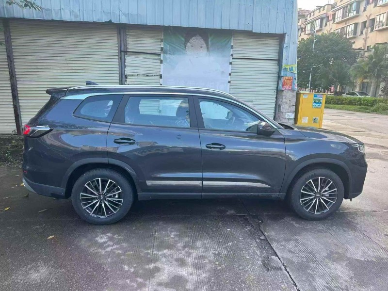 茂名25年奇瑞瑞虎8